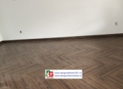 Sàn gỗ Charm Wood xương cá C04 - Vân gỗ Cẩm Lai