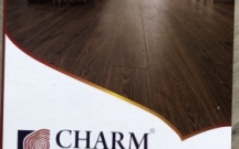 Charm Wood có sản phẩm sàn nhựa không? Sàn nhựa hèm khóa SPC 6mm Charm Wood đã có mặt